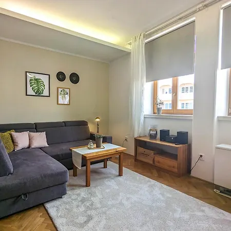 Apartman Pod Valdickou Branou Jicin Exterior photo