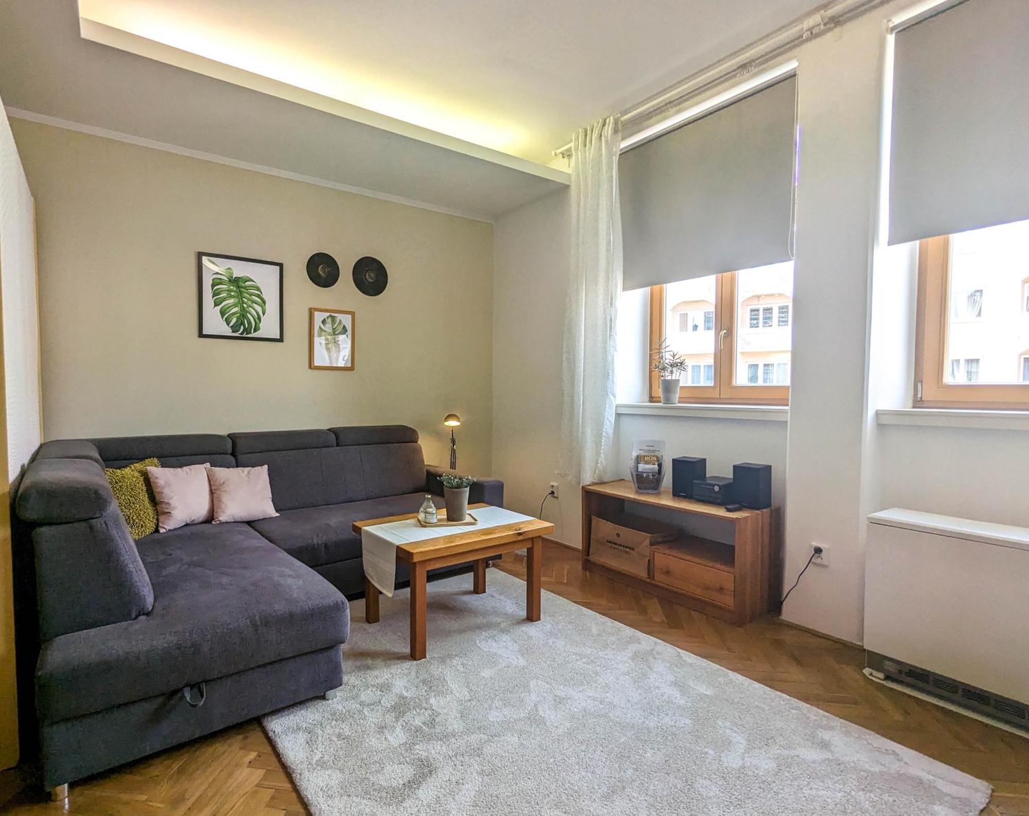Pod Valdickou Branou Apartment Jicin